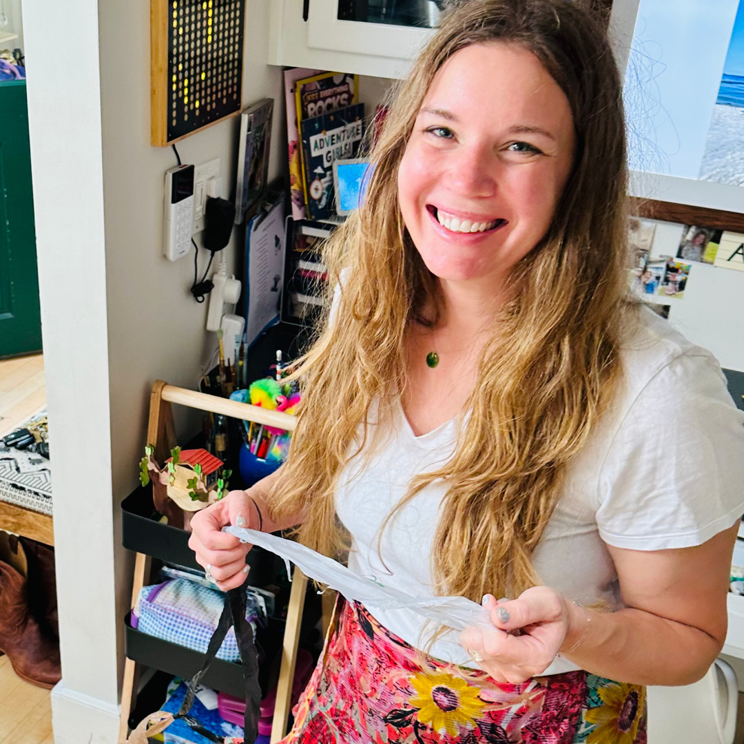 Hooray! Nicole Snow Is a Featured Writer on We Like Sewing