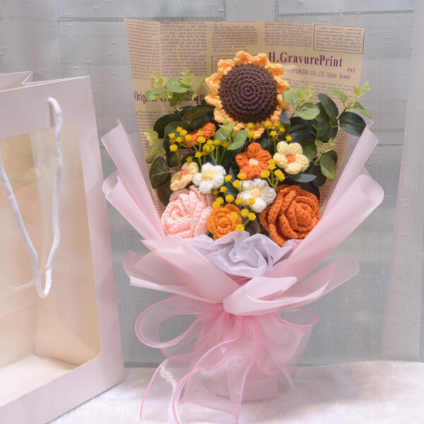 Flower Yarn Woven Sunflower Gift Bouquet